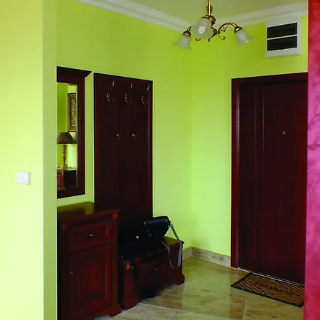 Novi Lux Maestro * Κραγκούγιεβατς