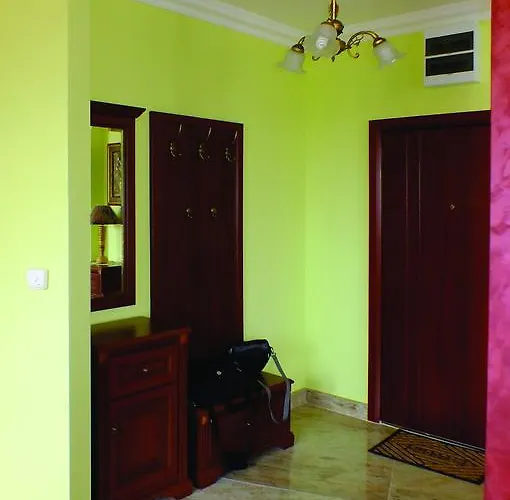 Novi Lux Maestro * Крагуевац