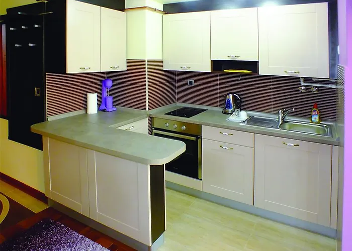 Novi Lux Maestro * Крагуевац